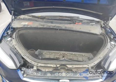 2016 Tesla Model X 75D/P100D/P90D из США, поврежденный, VIN 5YJXCBE4XGF006994